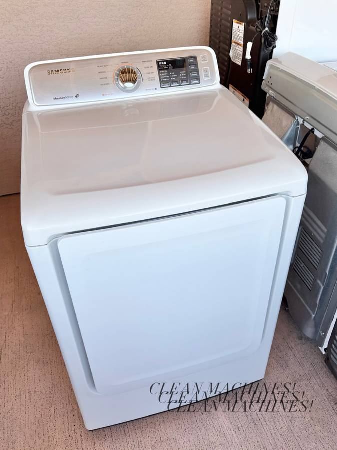 Samsung Gas Dryer full exterior